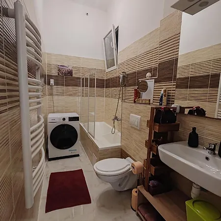 Tatra6 Fourthfloor Apartamento Budapest